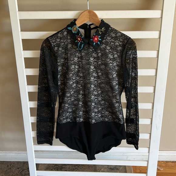 ALICE + OLIVIA Collared Beaded Bodysuit Long Black Lace Top Floral Embroidery M - Picture 1 of 14